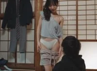 Về quê chăm sóc bố chồng, chị dâu tìm đến cậu em chồng vì nứng lâu ngày